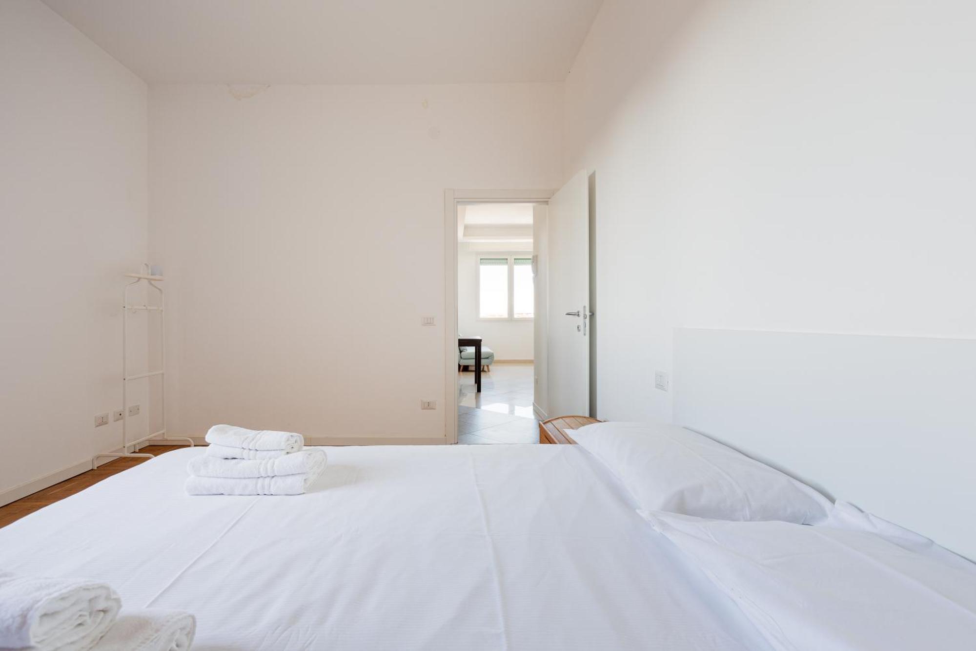 Elegant Milan Apartment In Restocco Area Exterior foto